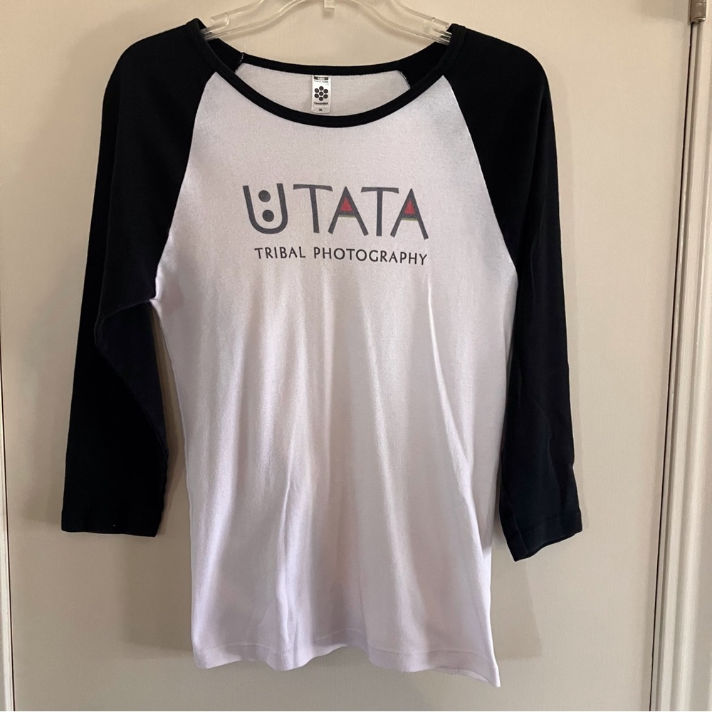 American Apparel T-Shirt Size XL UTATA TRIBAL PHOTOGRAPHY Design